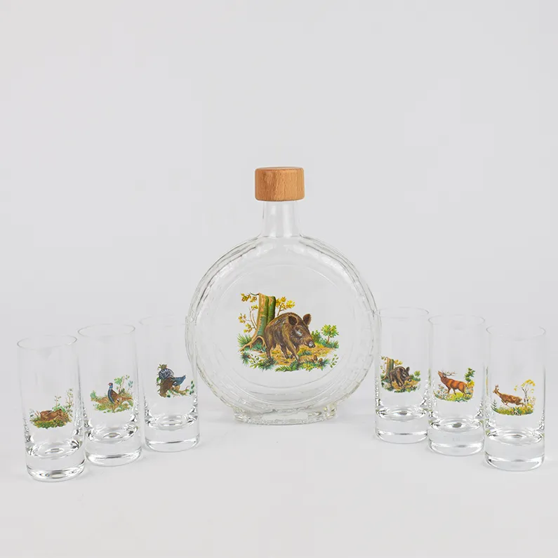 Set de 6 pahare si sticla cu motive vanatoresti | 13*05*065