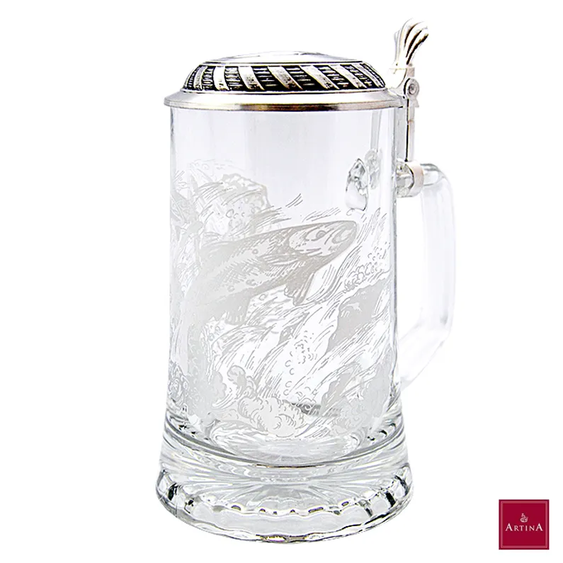 Halba de bere Artina 0.5 L cu motive pescaresc si capac din zinc