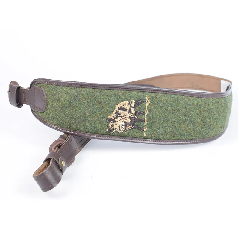 Curea arma piele Fritzmann maro si Loden verde brodat mistret cu cauciuc antialunecare, latime: 70 mm.