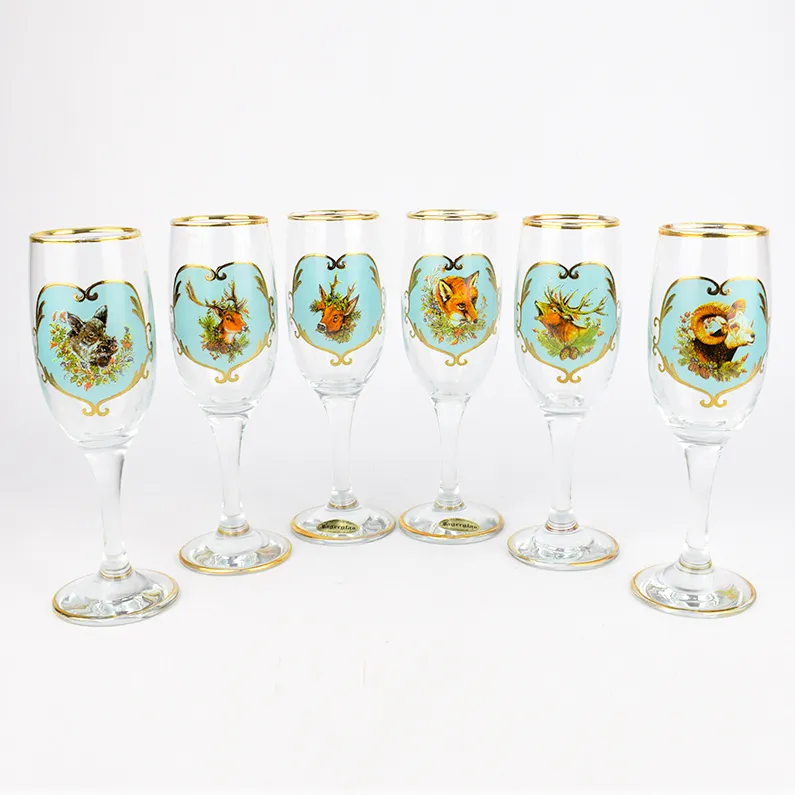 Set de 6 pahare Saint Hubert din sticla cu motive vanatoresti in cutie ornament ptr. Sampanie, 175 ml.